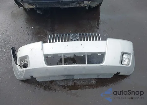 2005 Mercury Mariner Luxury/Premier z USA, uszkodzony, nr VIN 4M2CU57135DJ13772